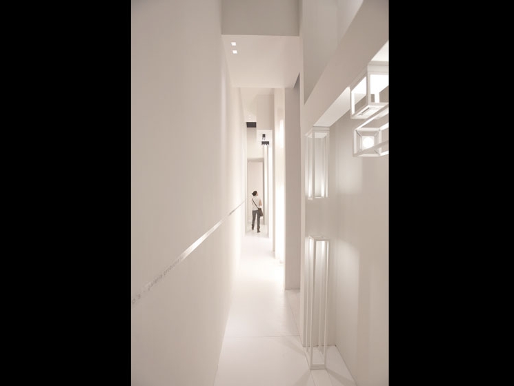 Galleria prodotti CONTRASTI EMOZIONALI