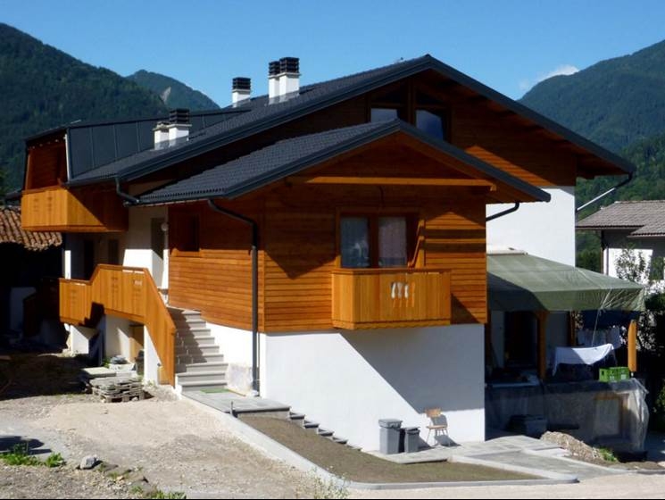 Vista esterna Ristruttrazione Casa Clima B a Paluzza - 13